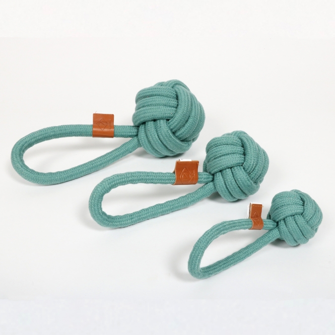 Alternative view of D&D Knotenball mit Schlaufe Harper - blau - 22 x 8cm